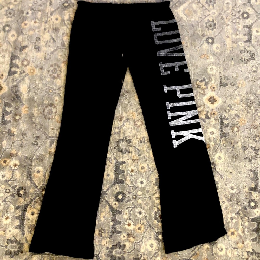 Sweat pants from pink